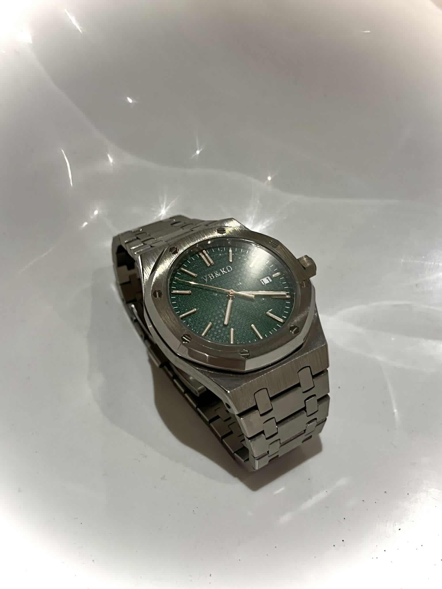 Design din helt egne custom klokke!